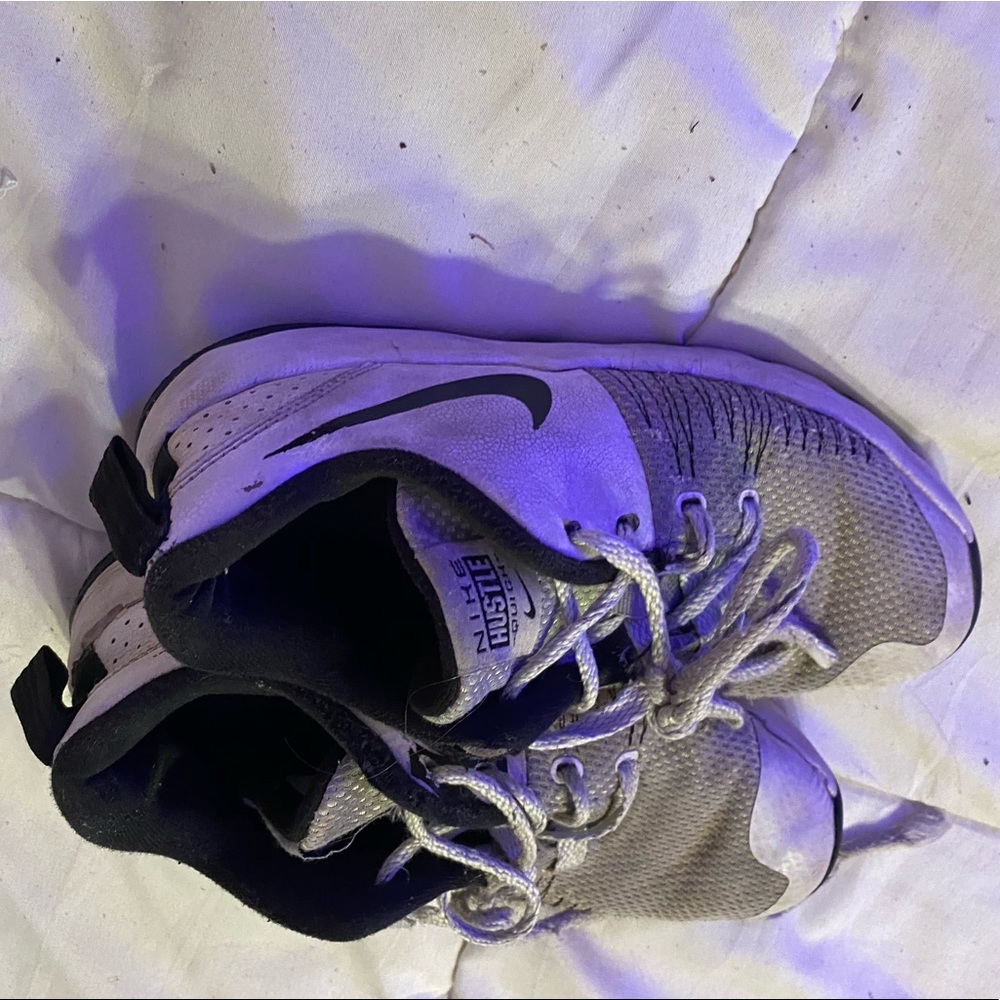 Nike shoes